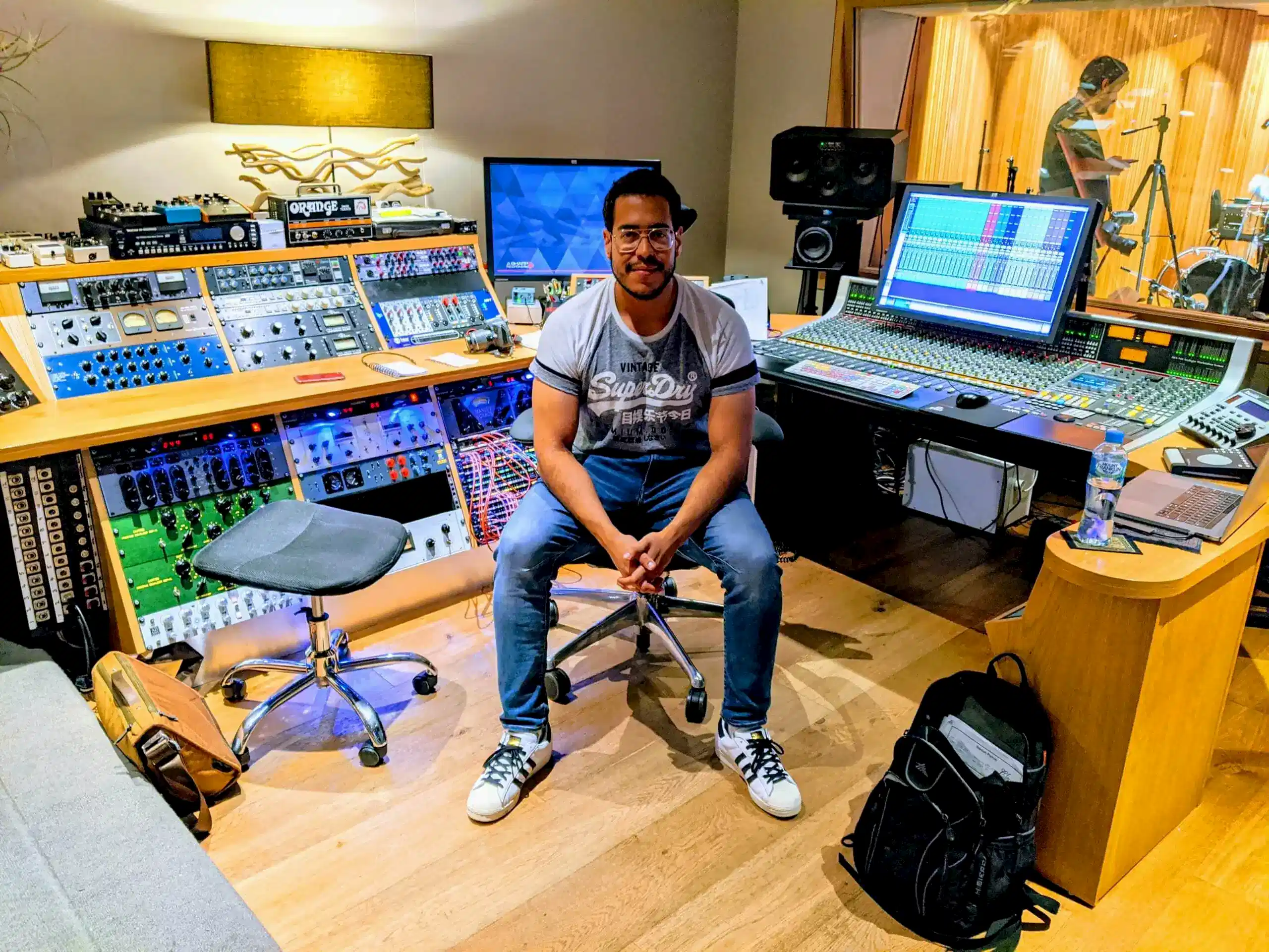 Why Choose Us, Portrait of Juan Alvear, a music teacher at Besharp Music School in Adelaide, exemplifying dedication to music education., clarinet lesson